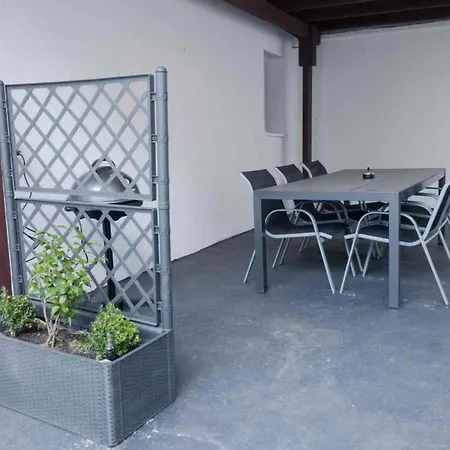 Kinas Eg By Interhome * Γκόσλαρ